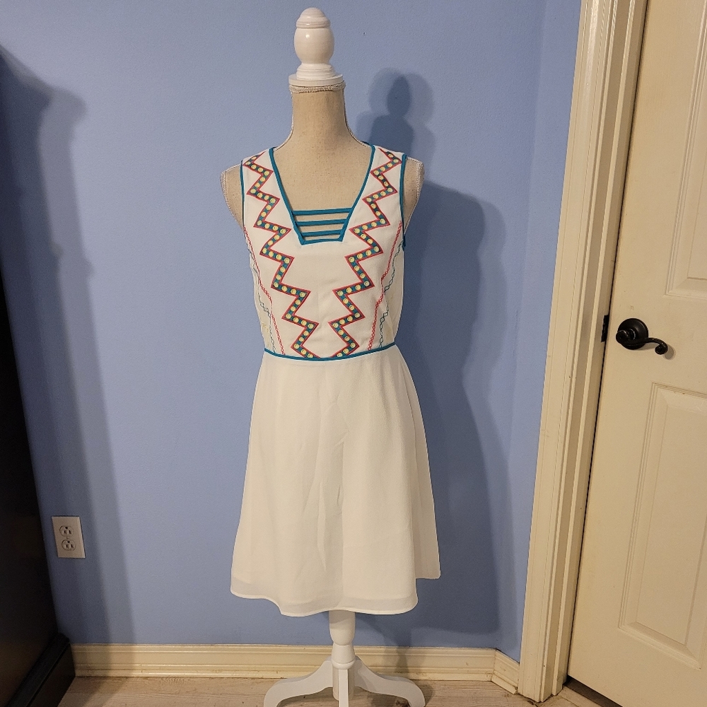 Esley Small Womens Dress